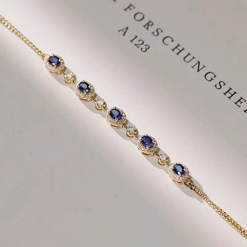 18K蓝色财宝手链