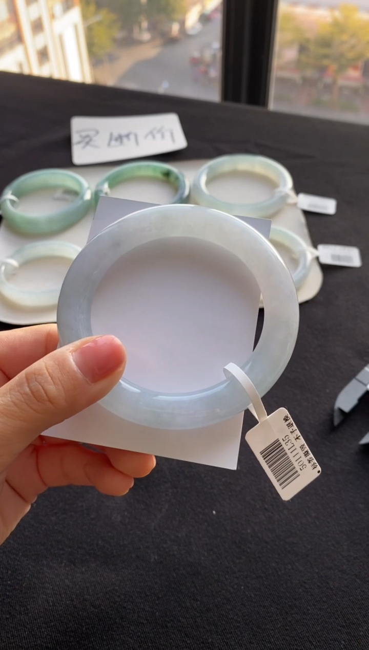 【闪购商品】翡翠手镯（圆镯）未镶嵌58圆条--不退不换