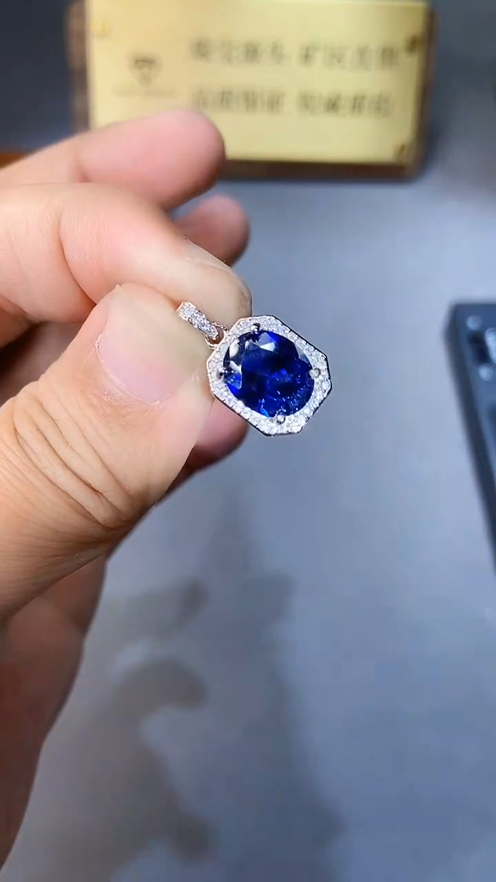 【闪购商品】蓝宝石颈饰银S925镶嵌354