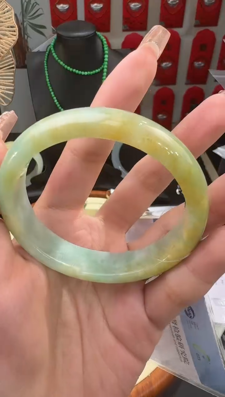 【闪购商品】翡翠手镯未镶嵌手镯