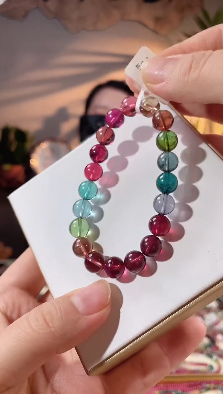 【闪购商品】碧玺手链未镶嵌单圈手链9+