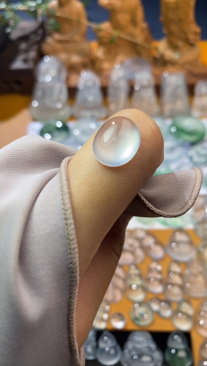 【闪购商品】定制翡翠未镶嵌蛋面12.9*10.6*5.4