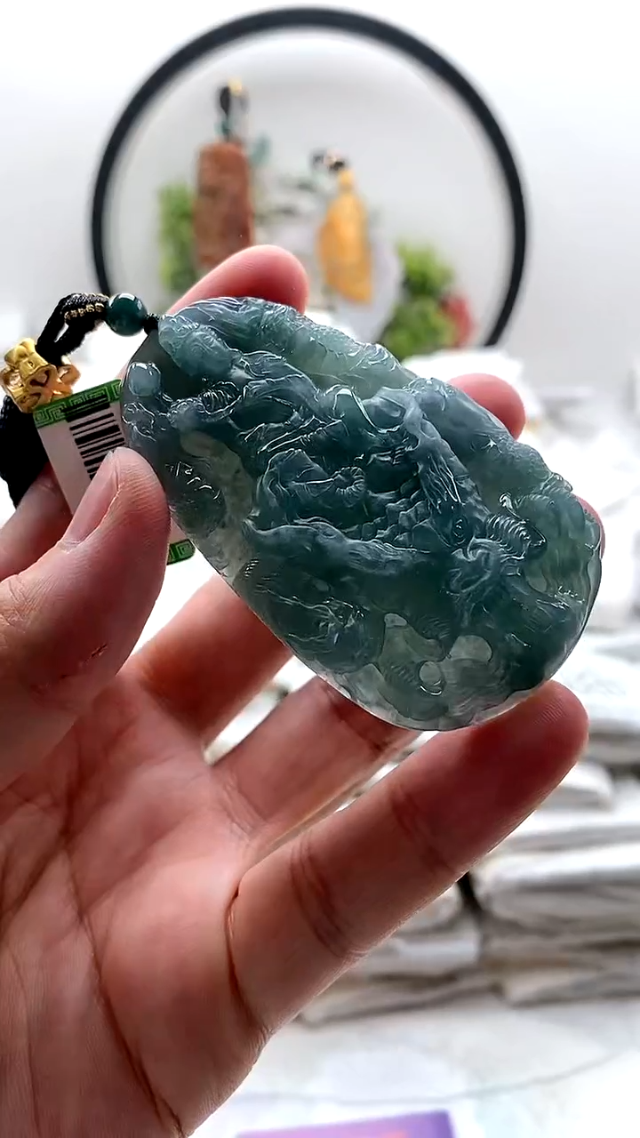 颈饰未镶嵌翡翠普贤