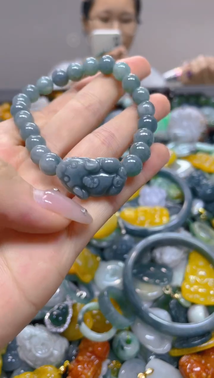 翡翠未镶嵌颈饰7MM/J/翡翠A货,1件也是批发价