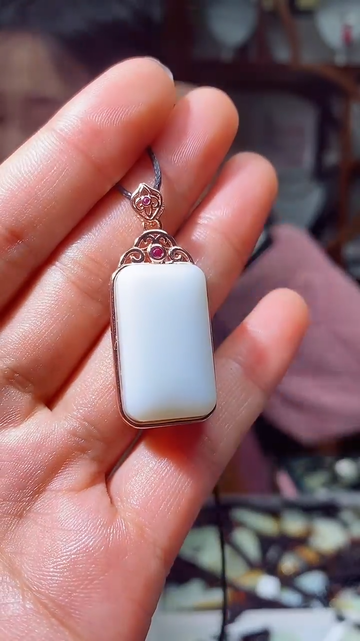 【闪购商品】和田玉挂件未镶嵌1