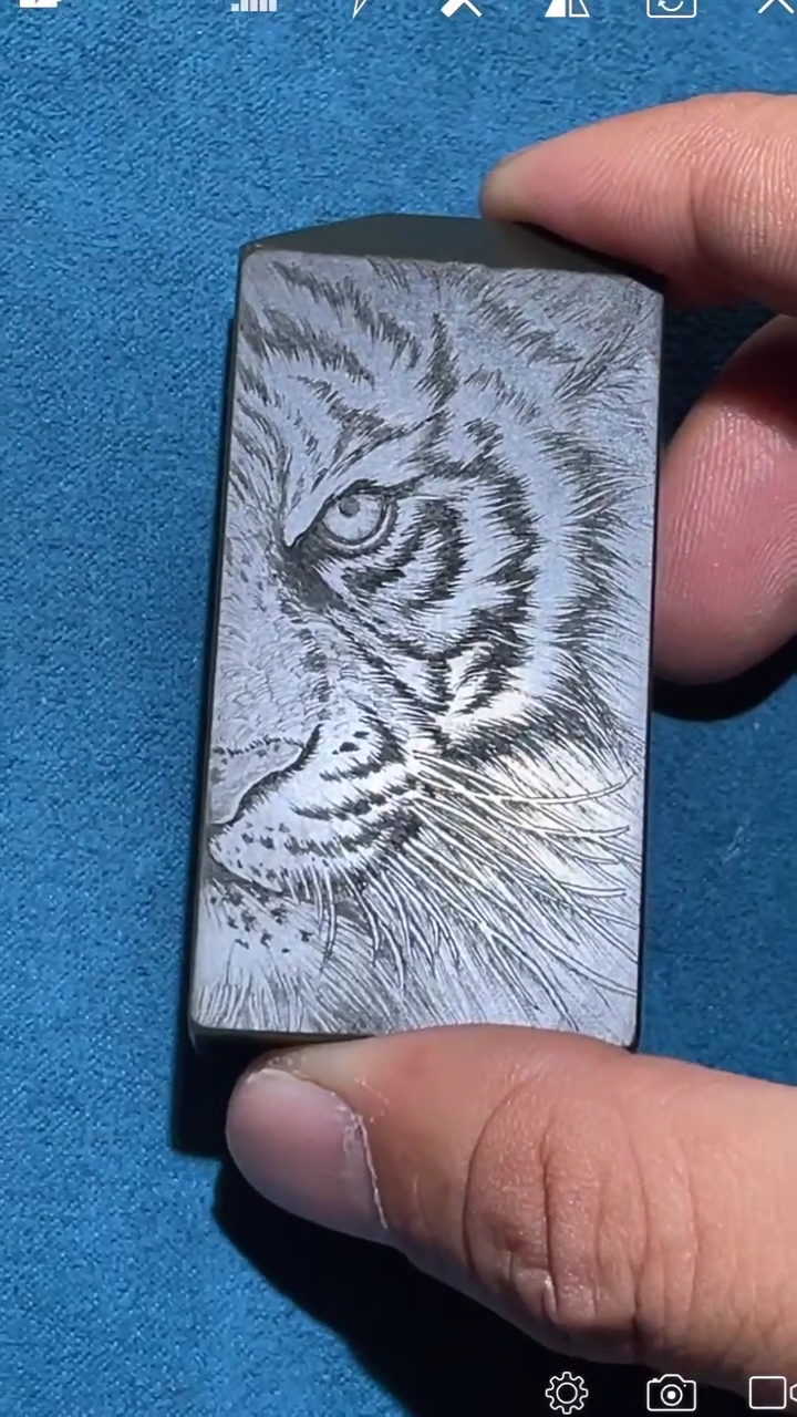 【闪购商品】和田玉DQ未镶嵌山君雕刻特色手把牌