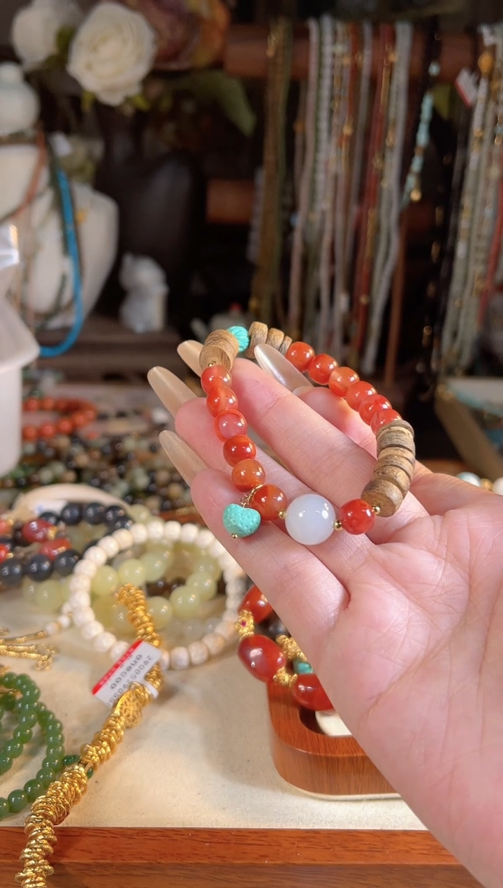 【闪购商品】南红玛瑙手链未镶嵌多样性发货其一