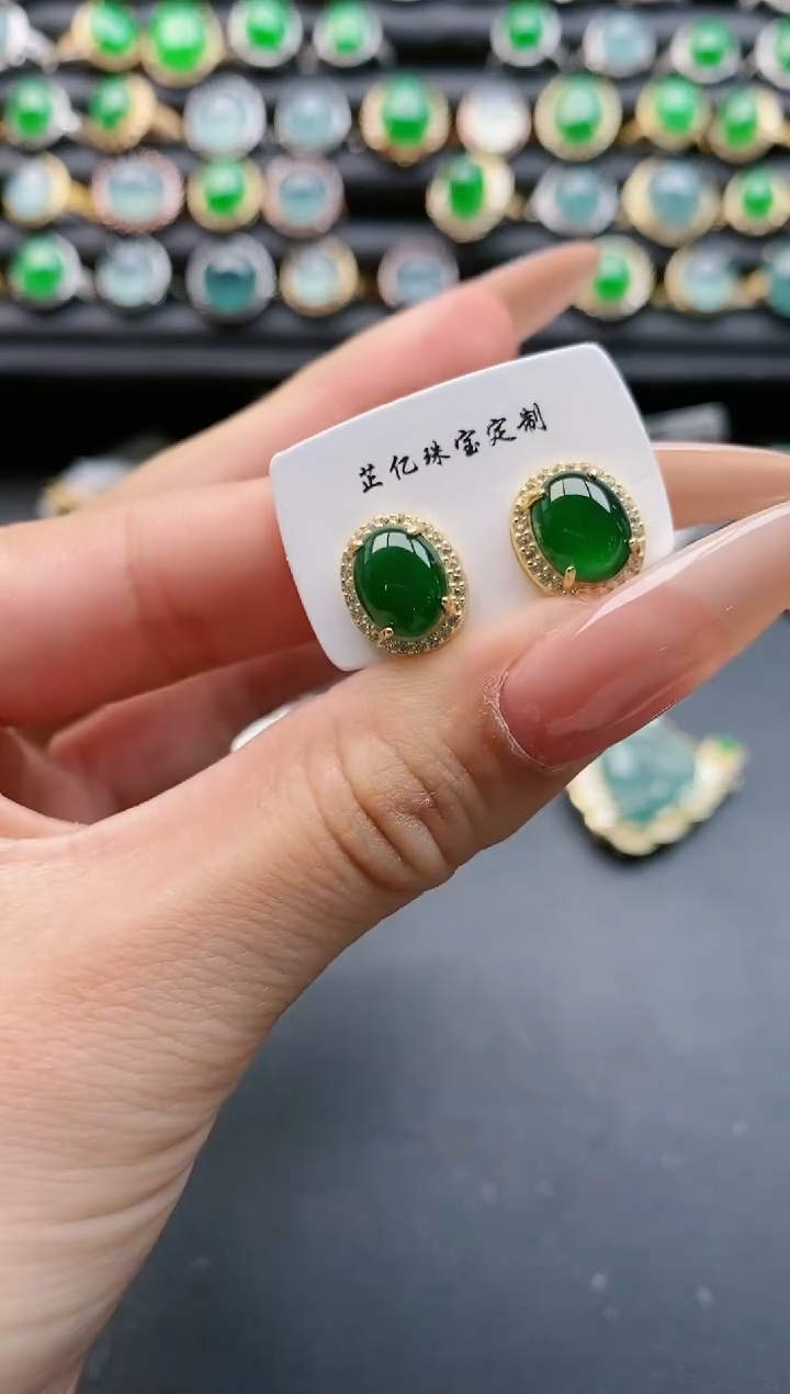 【闪购商品】翡翠戒指银S925镶嵌111111