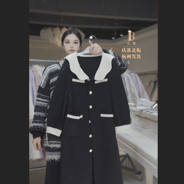 撞色花边领双面呢大衣 815695