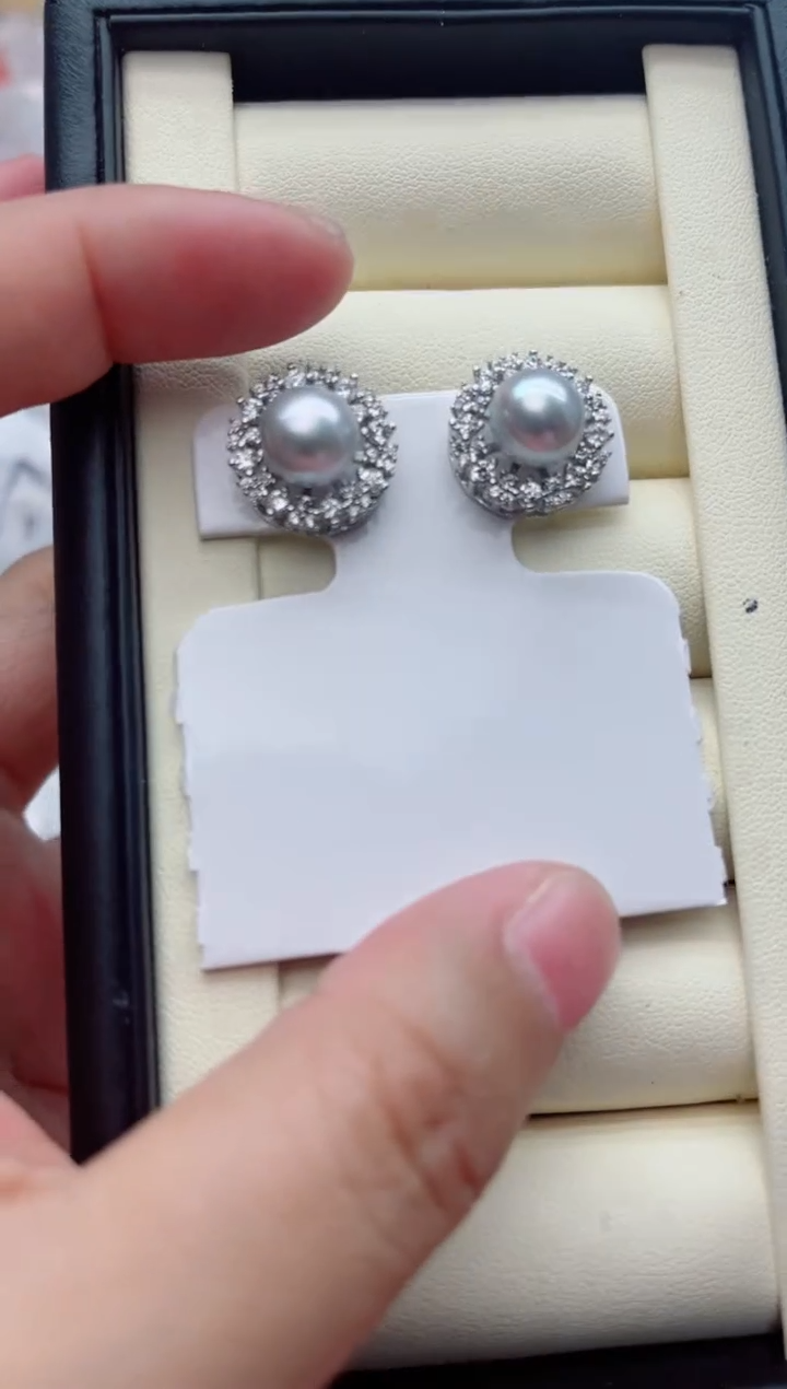 未镶嵌耳饰淡水珍珠多样性发其一，非无暇