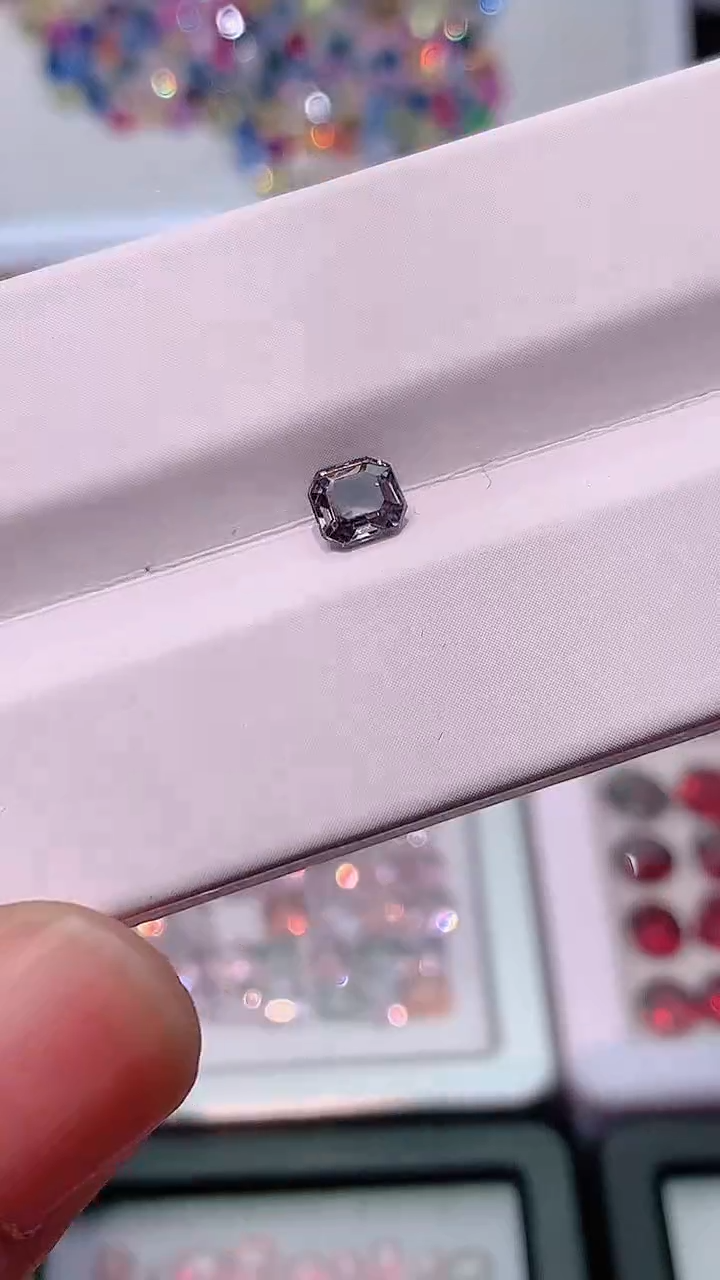 【闪购商品】尖晶石裸石未镶嵌粉丝福利0.66