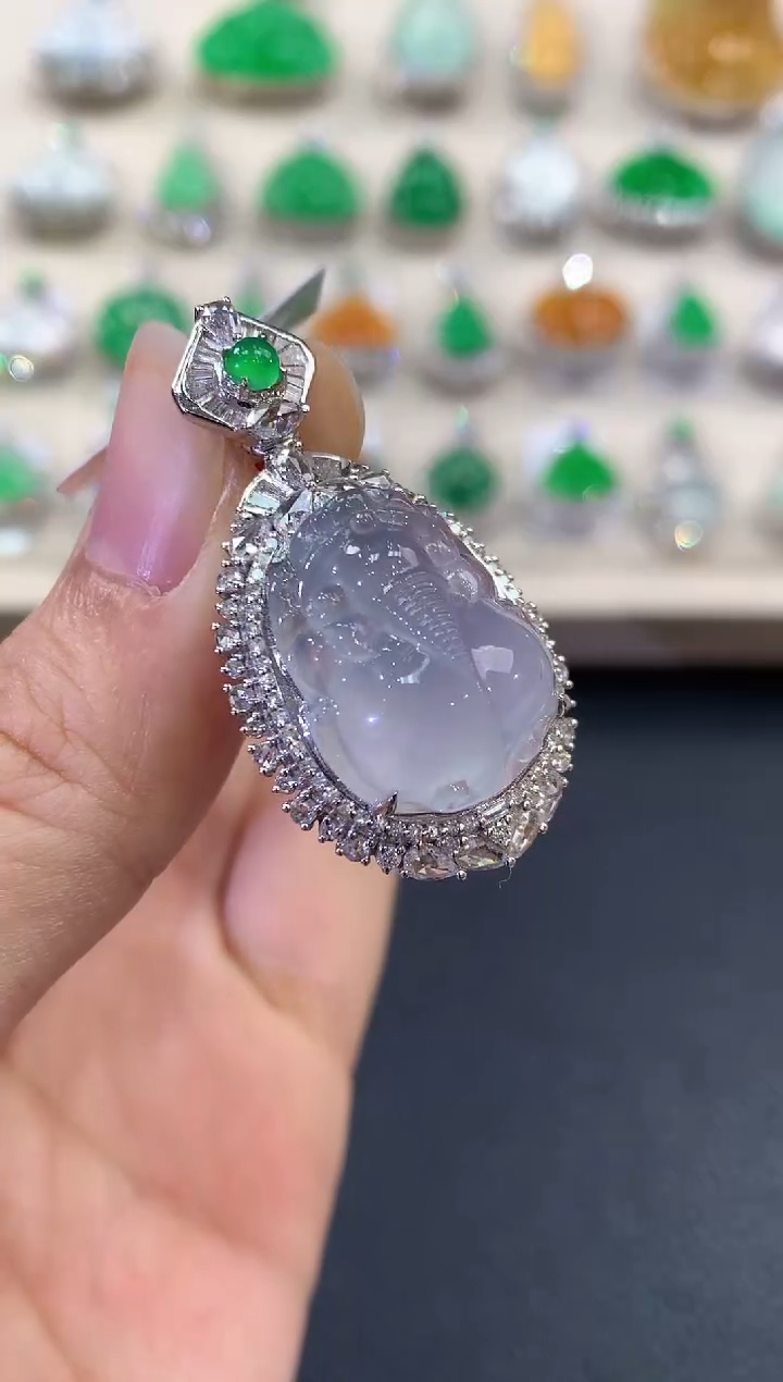 【闪购商品】翡翠吊坠(不含链)18K金镶嵌v51  有色差