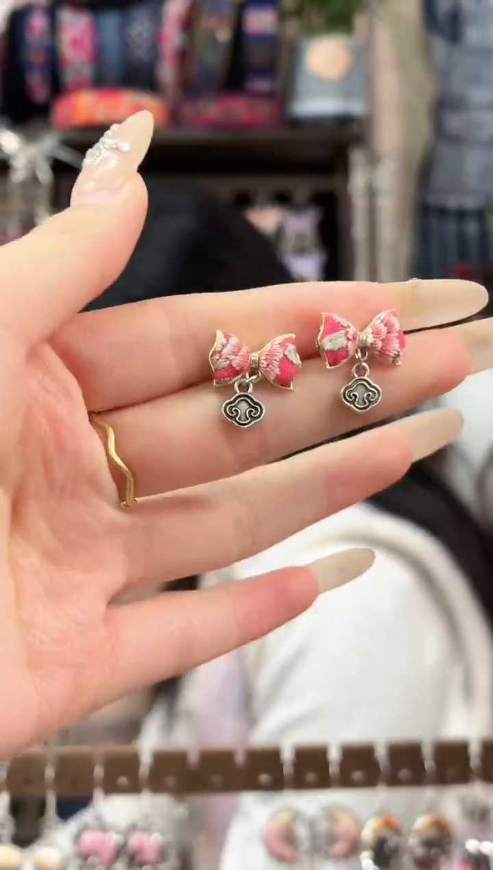 织绣N**q民族风非遗老绣苗银饰品280