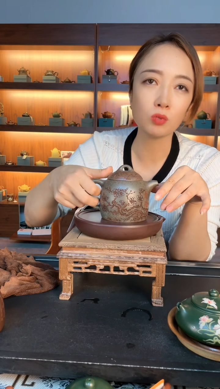 茶壶紫砂寻梅高秦权 云雾沉香泥 马千里