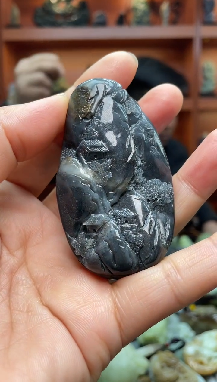 未镶嵌和田玉把件1