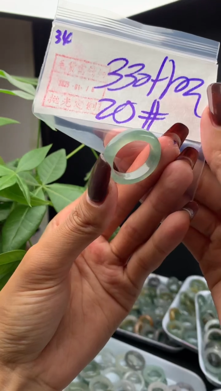 【闪购商品】定制翡翠未镶嵌34戒圈20*340元毛货需精细抛光