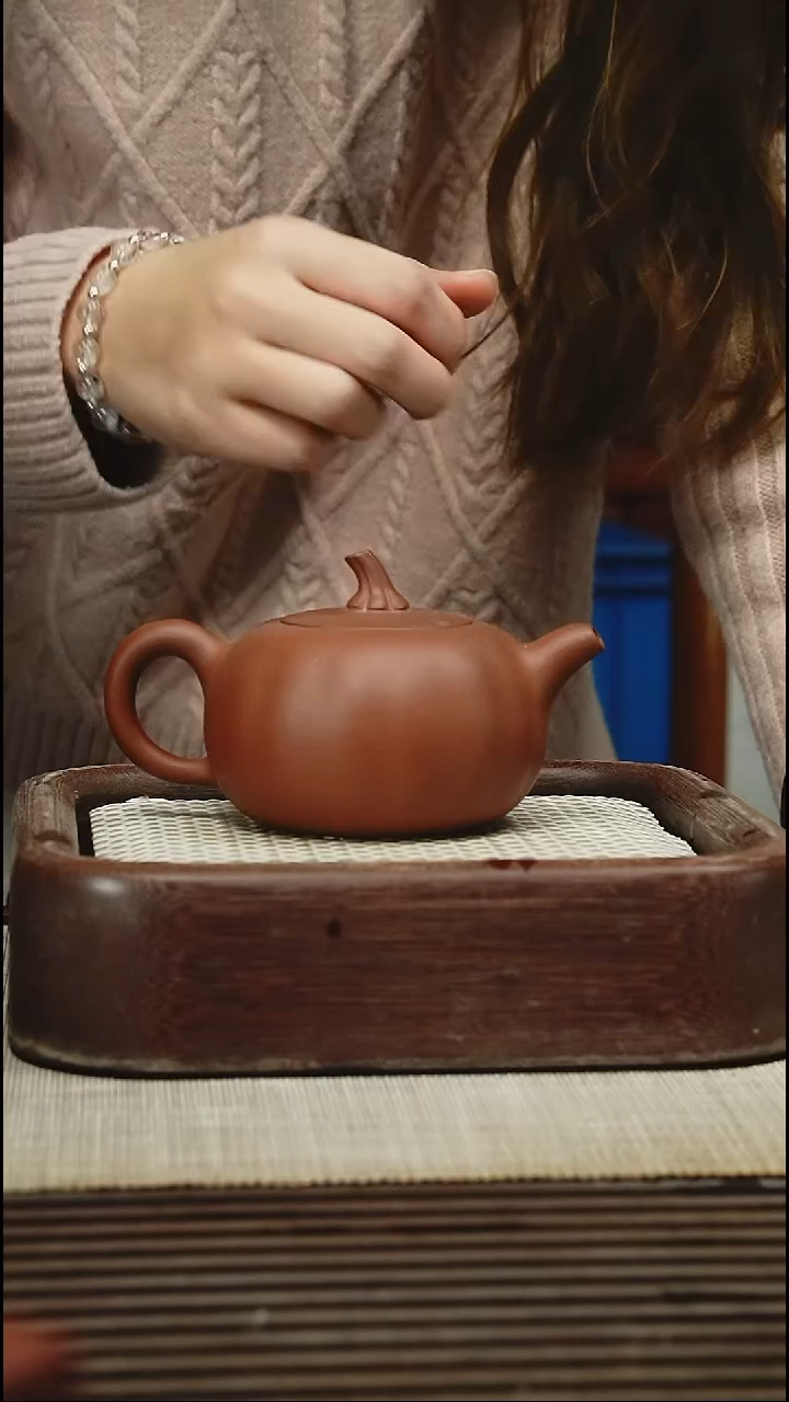 茶壶紫砂240CC  