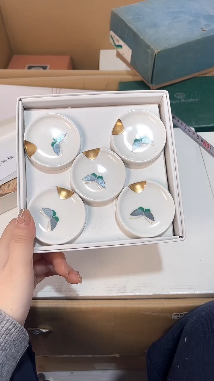 【闪购商品】瓷片9三宝日瓷感谢支持