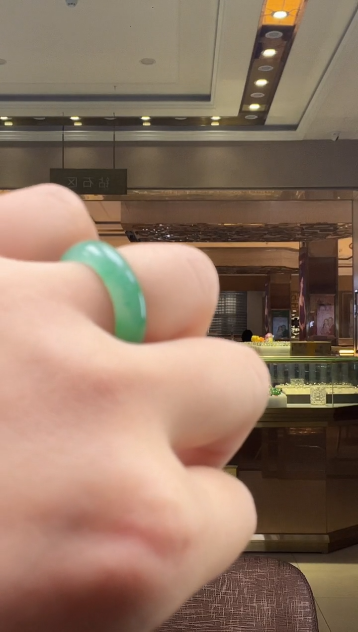 未镶嵌手镯石英质玉12