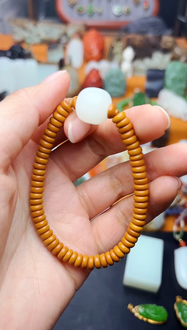 【闪购商品】和田玉手串未镶嵌手串01