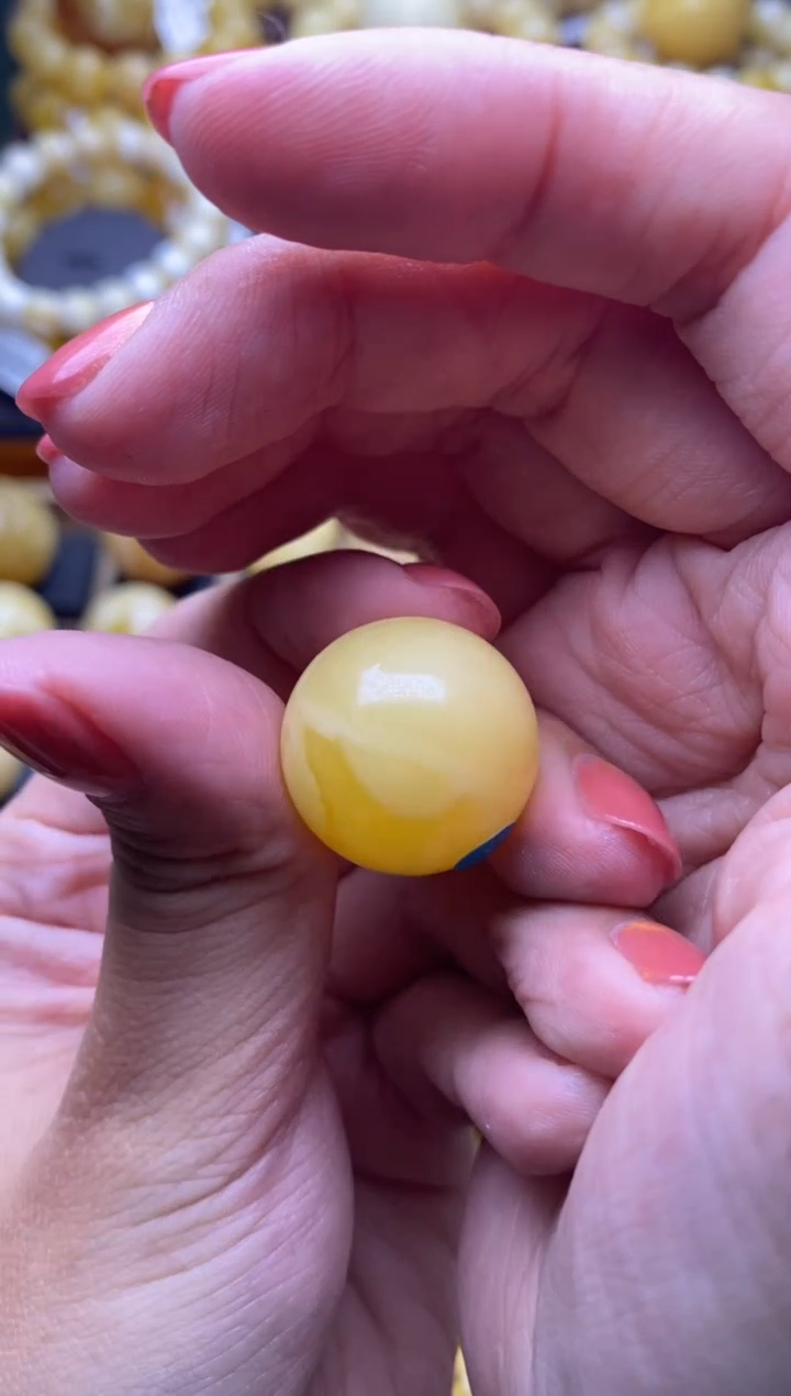 【闪购商品】琥珀裸石未镶嵌 大小姐珠宝严选108