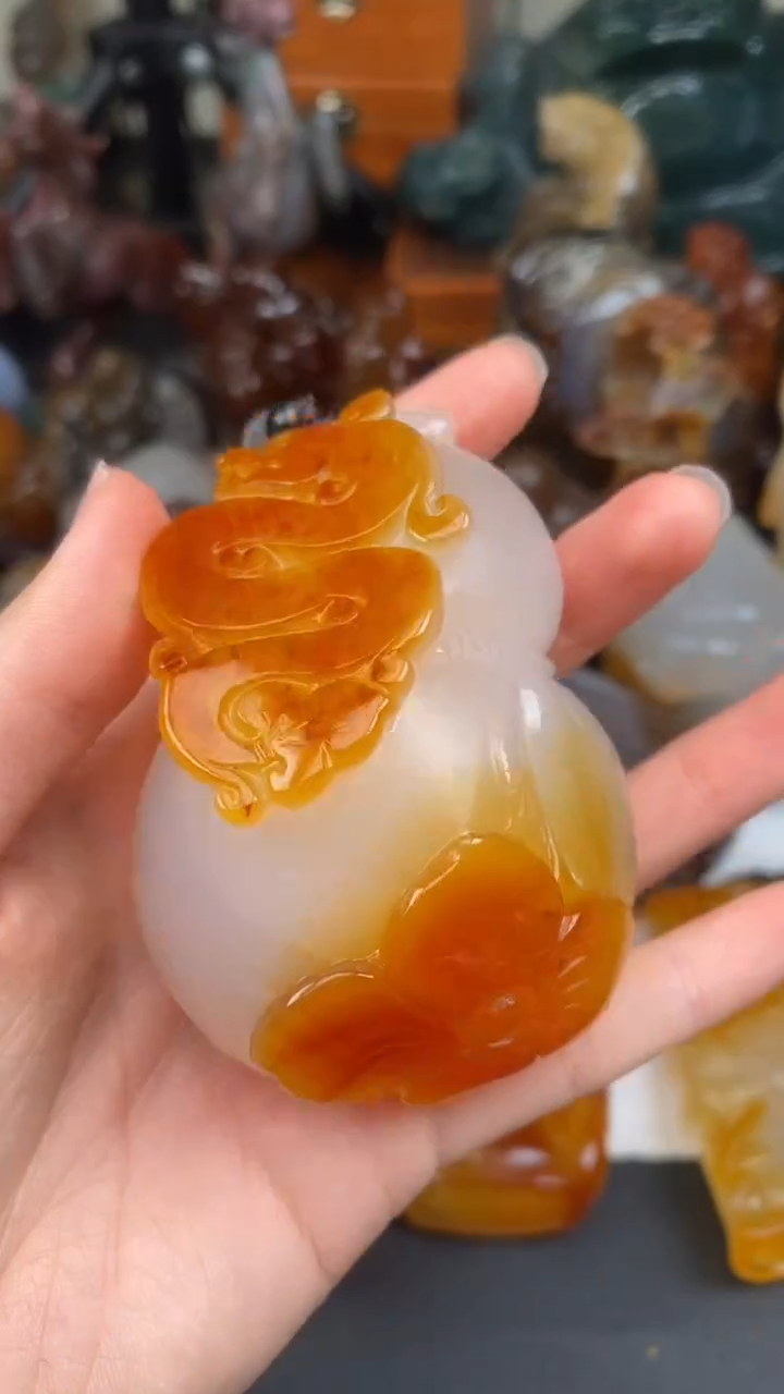 玛瑙/玉髓颈饰未镶嵌AA