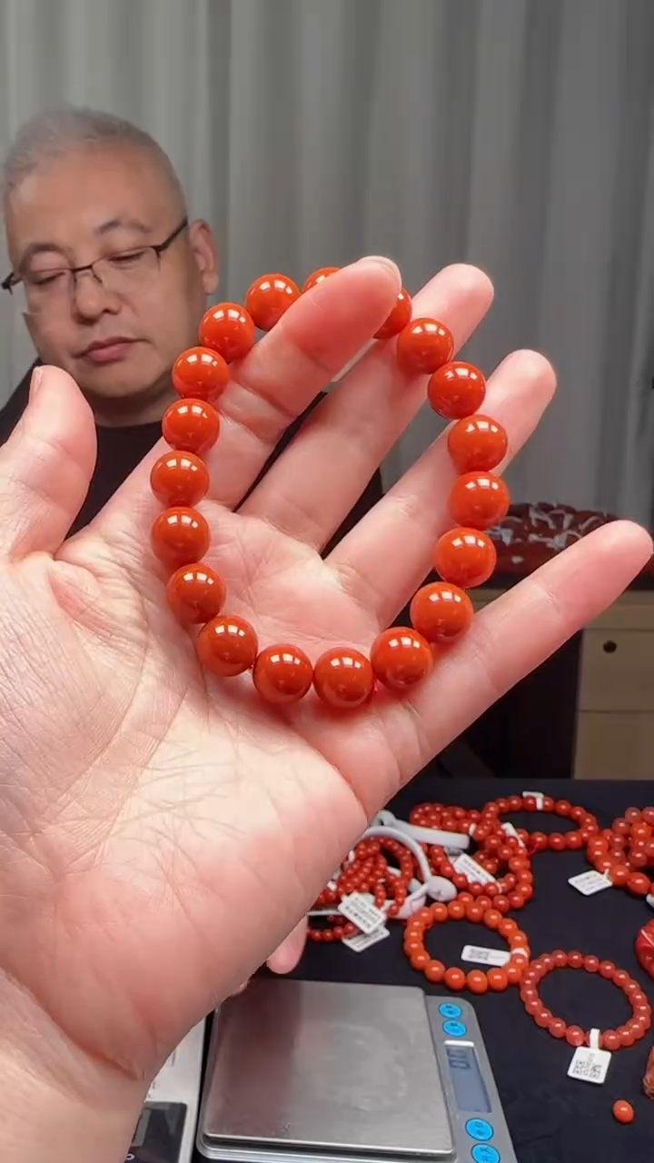 未镶嵌多样性发一件南红玛瑙【云端】10mm保山滴水洞圆珠单圈 