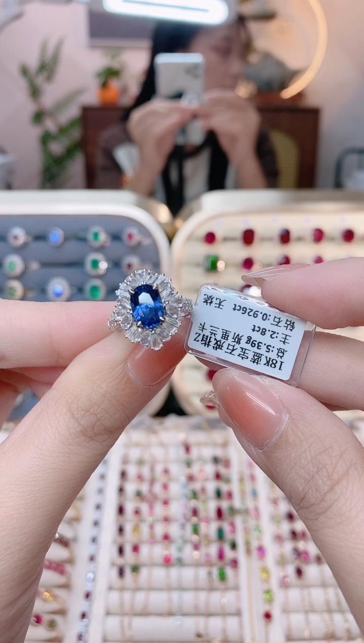 【闪购商品】蓝宝石18K金戒指18K金镶嵌1