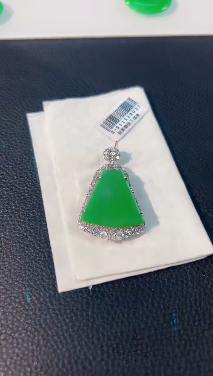 颈饰未镶嵌翡翠 缅料A货/支持复检/一件