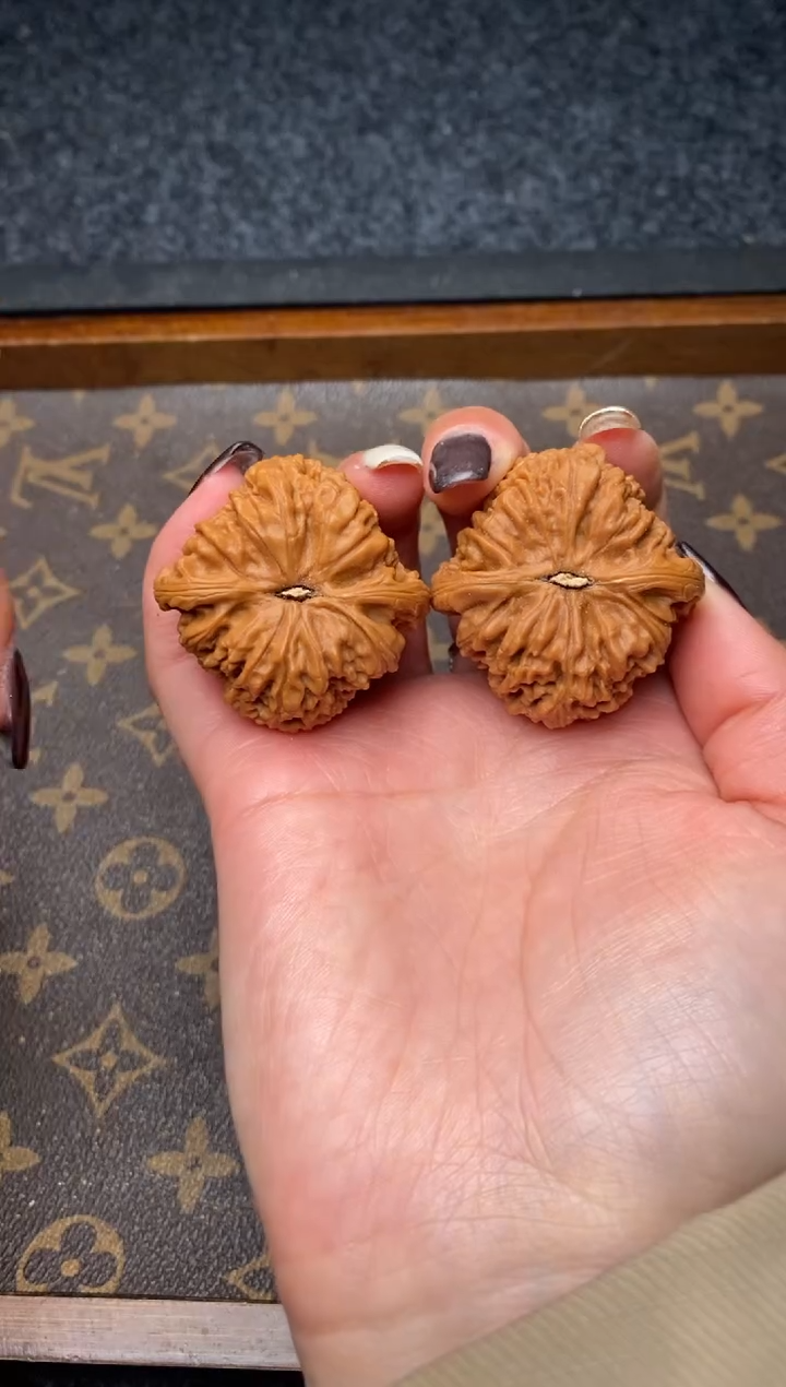 把件文玩核桃B27号40尺三角疆