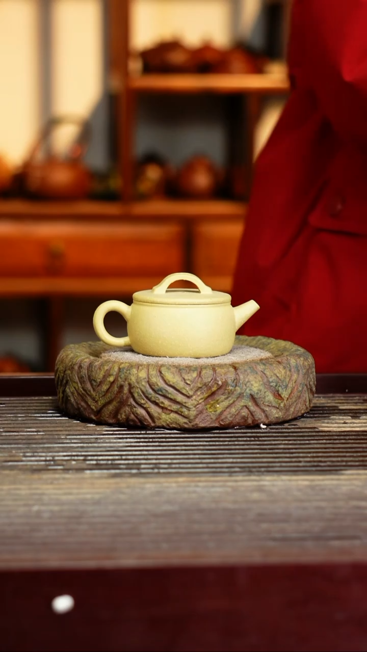 宜兴原矿紫砂壶茶壶宜兴原矿紫砂壶茶壶50C