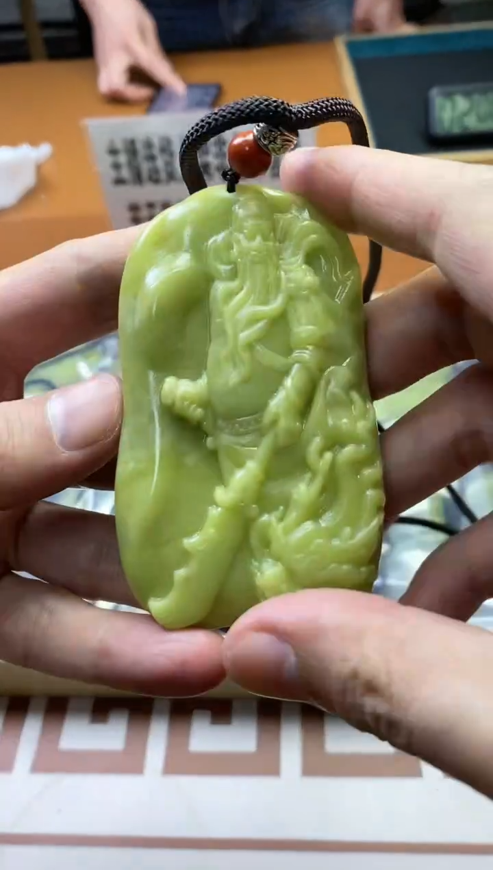 【闪购商品】蛇纹石玉其它未镶嵌多样性发货一个