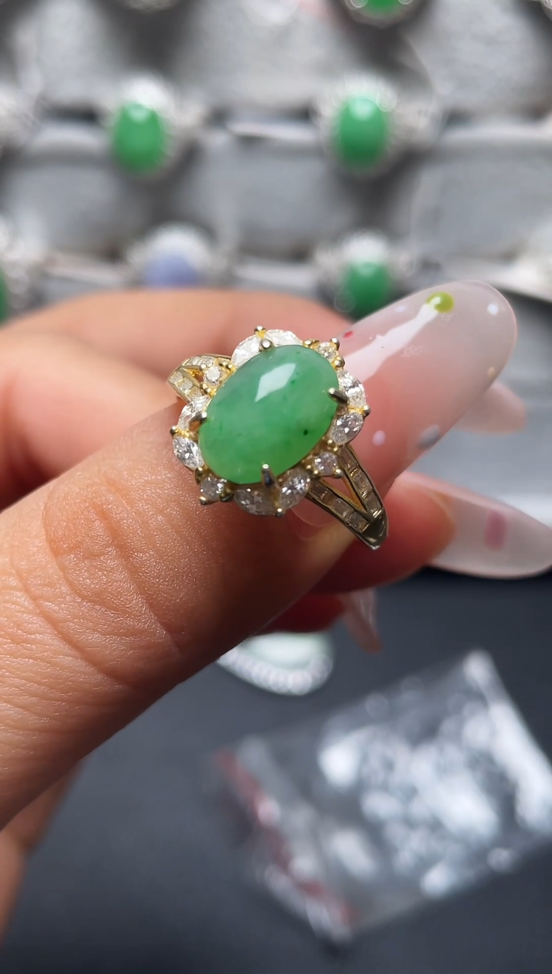 银S925镶嵌戒指翡翠百内无证书