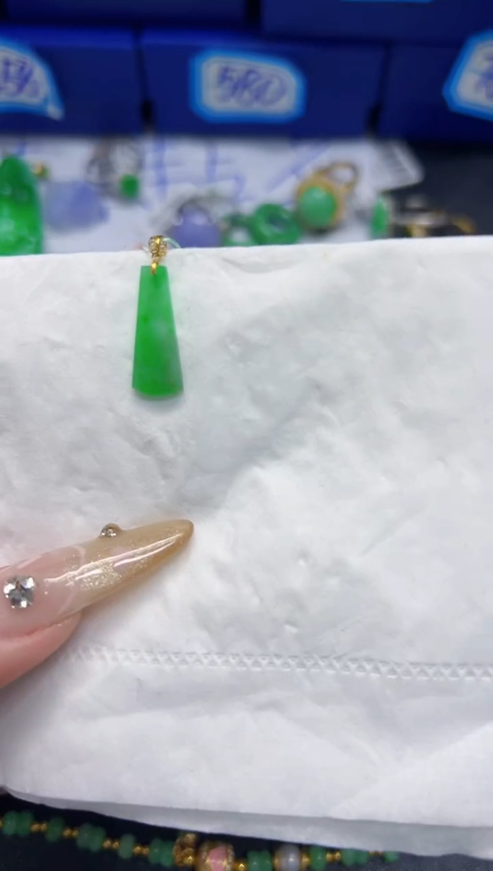 【闪购商品】翡翠颈饰18K金镶嵌Y缅料A货/支持复检/一件