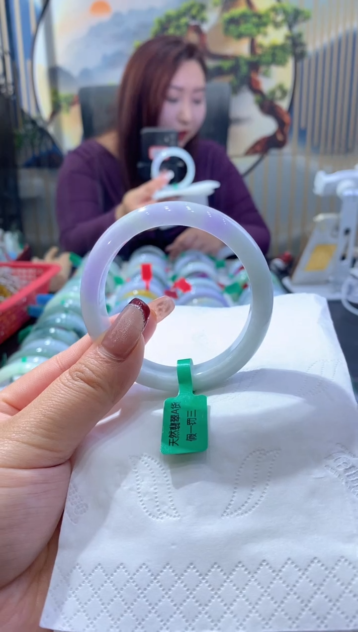 【闪购商品】翡翠手镯未镶嵌00005005