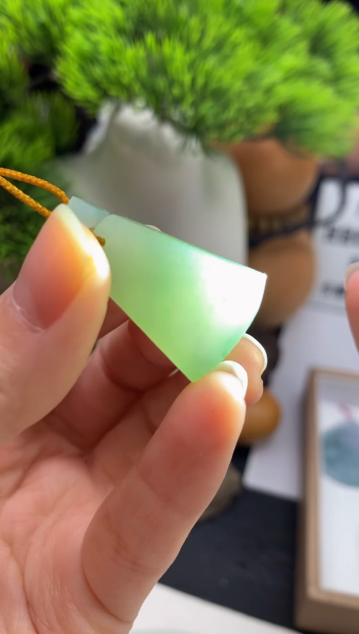 未镶嵌定制翡翠雾**花---123821