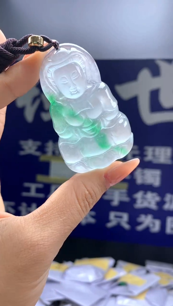 珍品臻选（吊坠配扣头）90