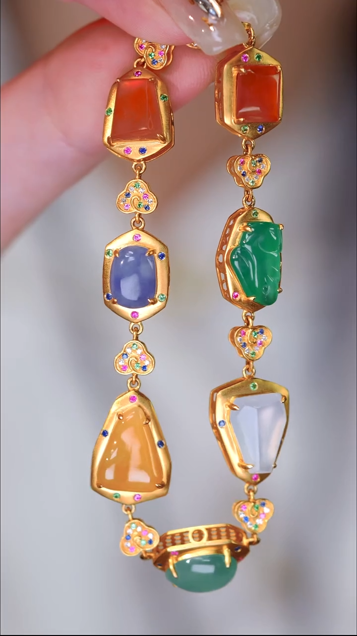 18K金镶嵌手链翡翠19