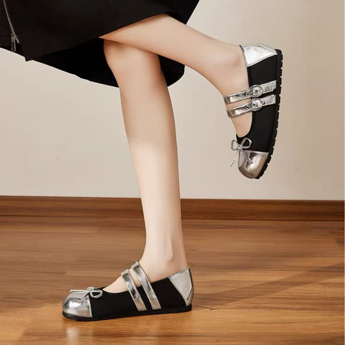 【C.H】2025新款轻便综训运动风玛丽珍板鞋女休闲气质平底芭蕾单鞋