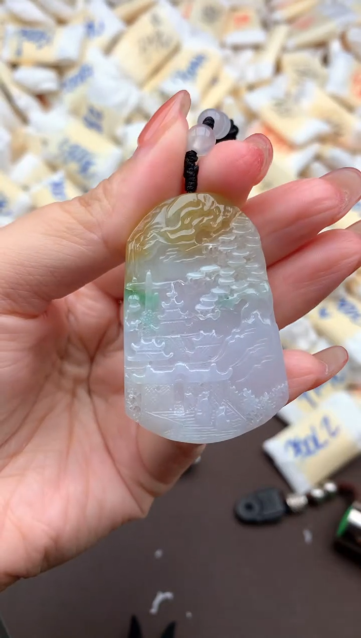 【闪购商品】翡翠挂件未镶嵌      一   