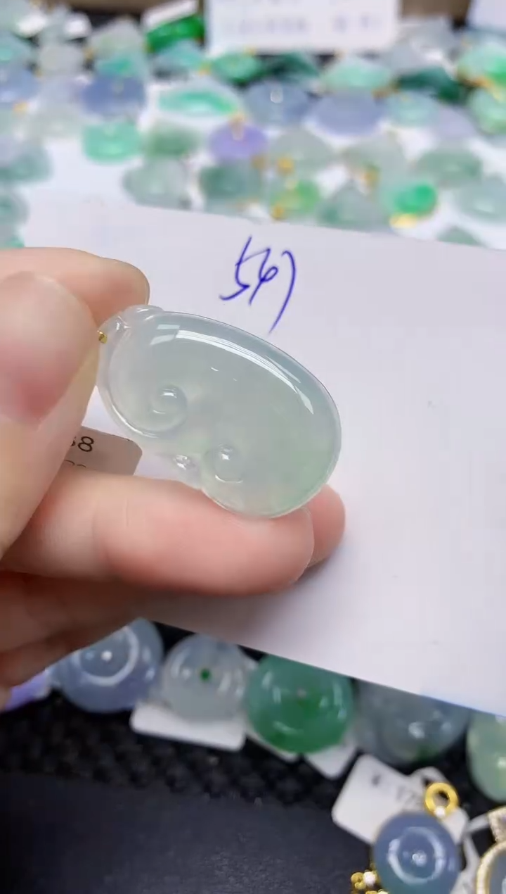 颈饰18K金镶嵌翡翠天然缅甸翡翠A货翡翠百元以上9元证书费自理