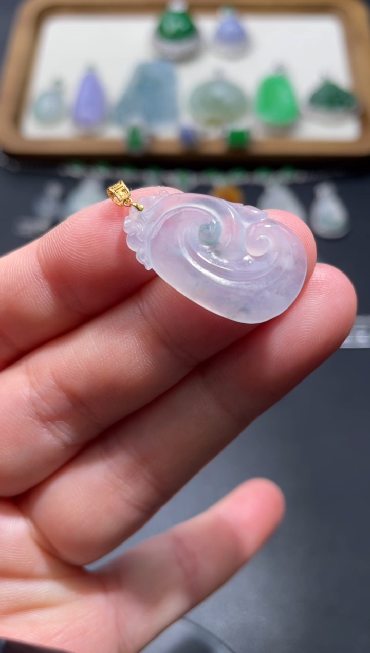 【闪购商品】翡翠颈饰18K金镶嵌6...........