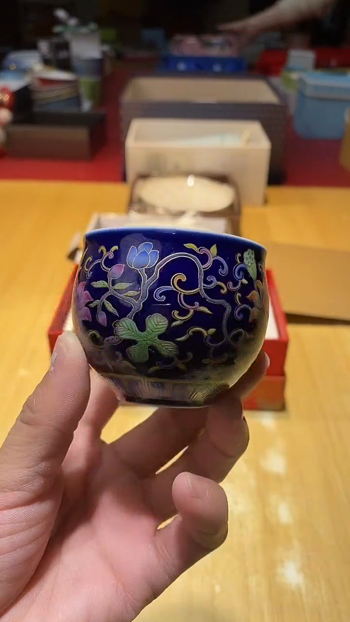 瓷片生活的本意是开心啊@@1