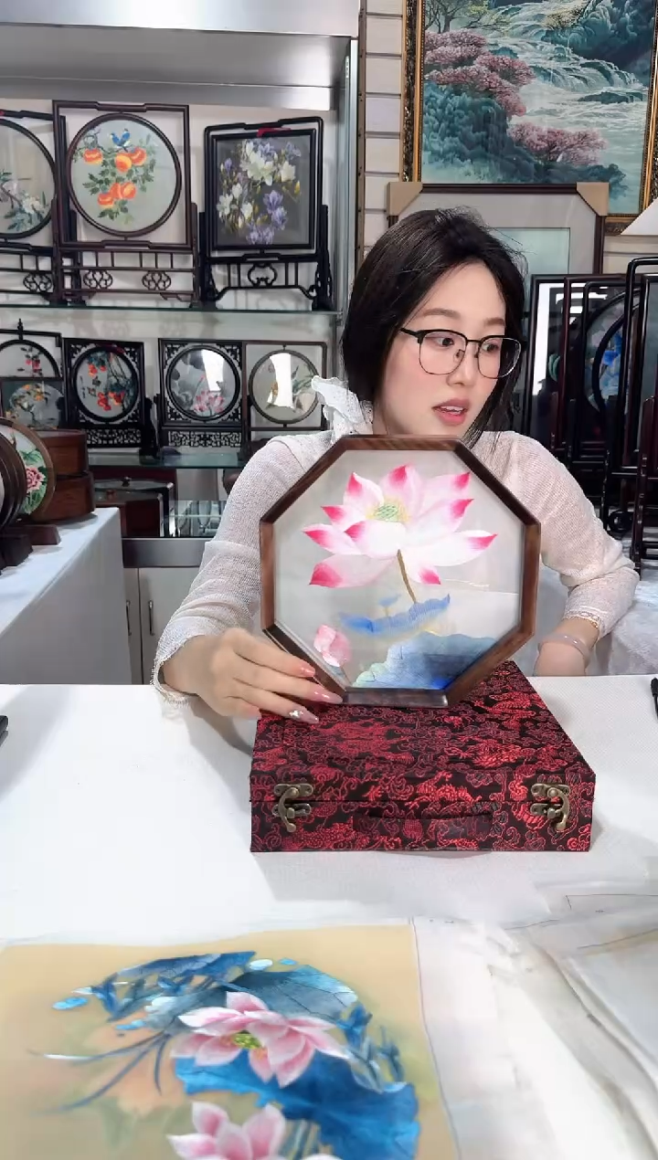 刺绣苏绣摆台摆件