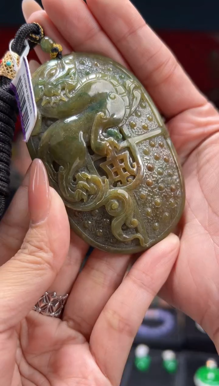 【闪购商品】翡翠颈饰未镶嵌070  /天然a货翡翠