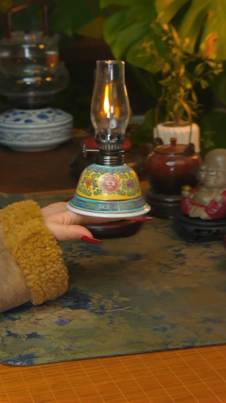 【闪购商品】景德镇陶瓷灯摆件