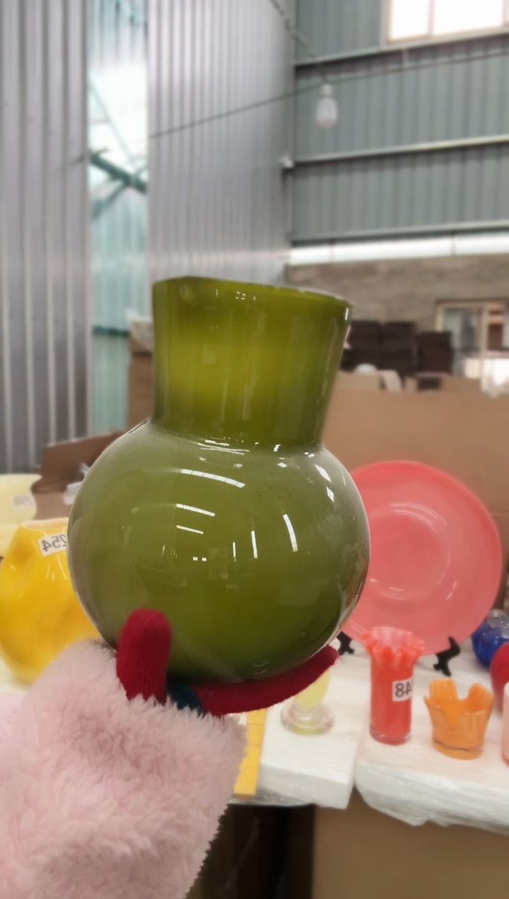 268直播玻璃花瓶