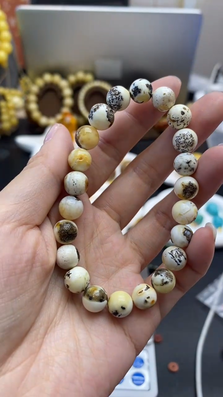 琥珀未镶嵌珠宝奇石547