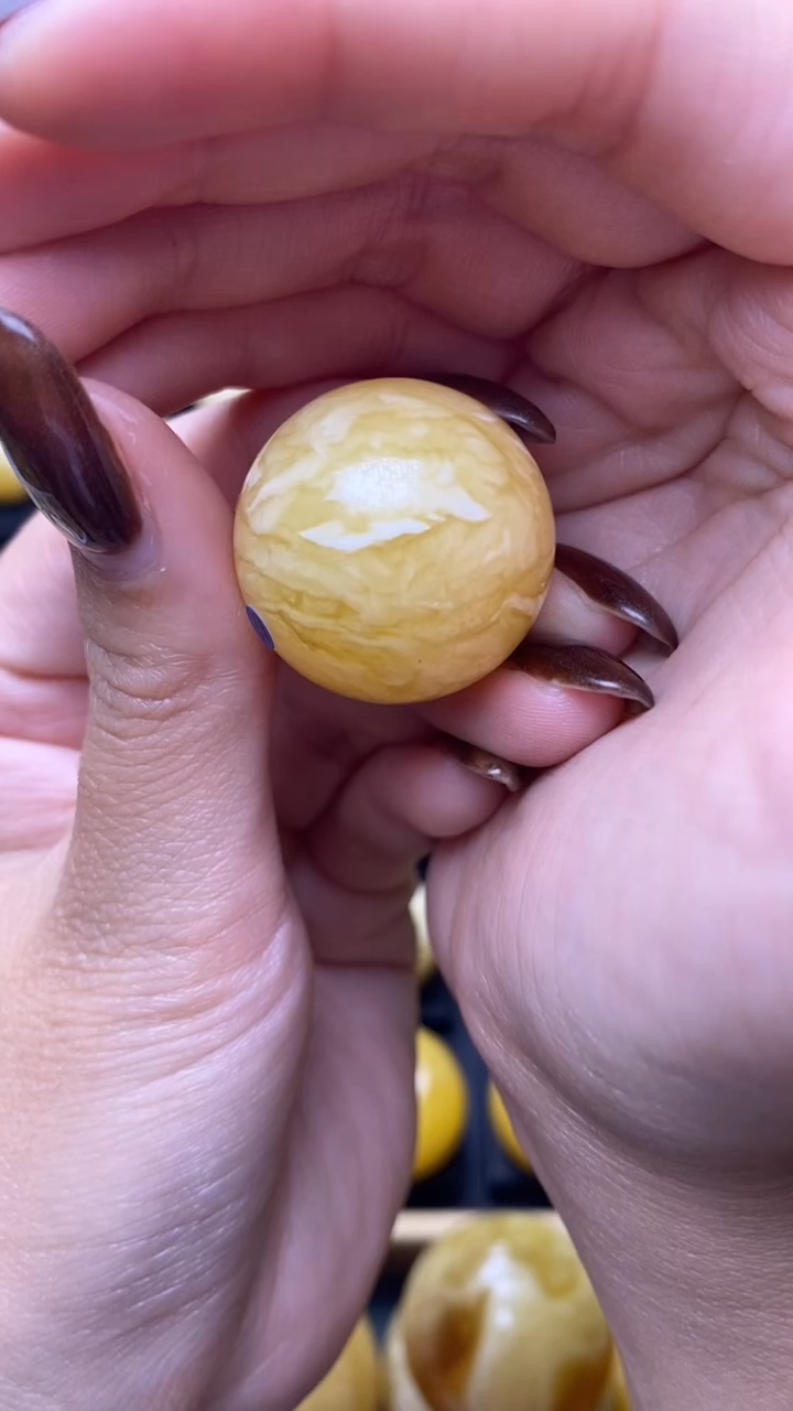 【闪购商品】琥珀裸石未镶嵌蜜蜡.36