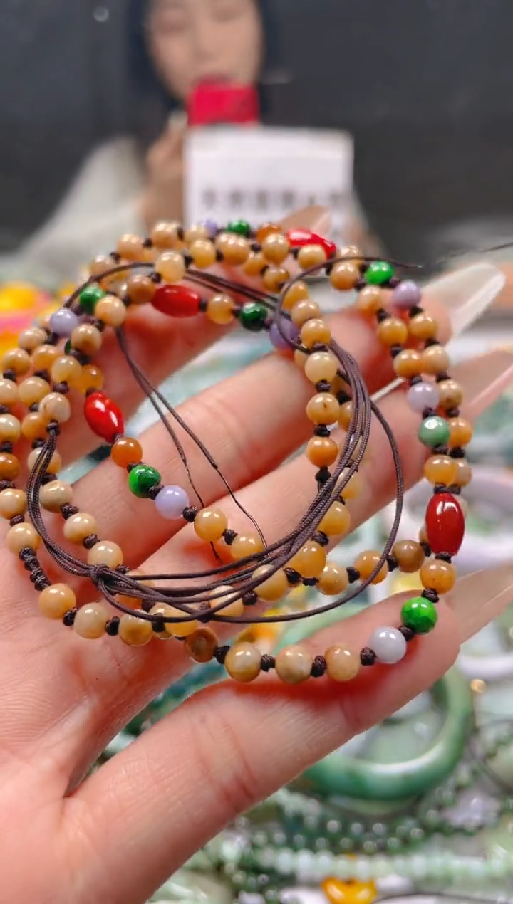 【闪购商品】翡翠颈饰未镶嵌4-5MM/L/翡翠A货一图一物